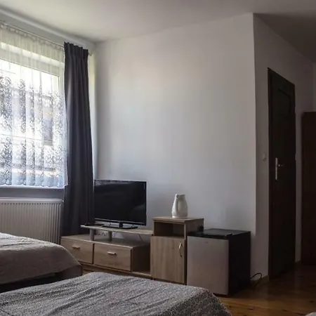 Goscinne Wiola בית אירוח *